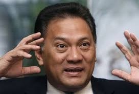 BINTANG JASA: Agus Martowardojo Terima Bintang Mahaputera…